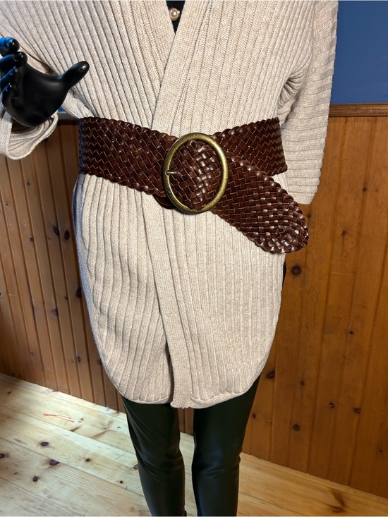 Accessories - Woven Brown Leather Waist Belt with Brass Oval Buckle